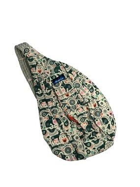 Kavu | Original Canvas Rope Sling Bag in Floral Folklore Cozy Critters Print